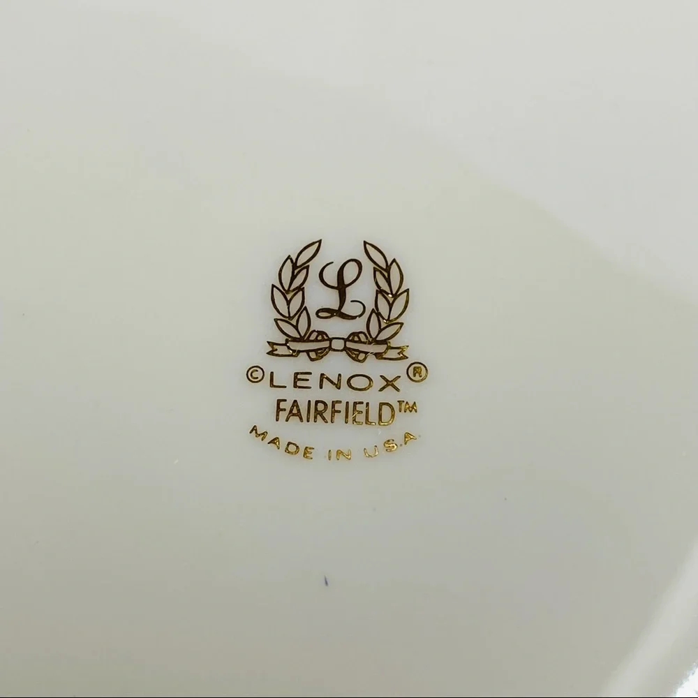 Lenox Dinner plate Fairfield pattern set of two 10 3/4 inches China/Dinnerware